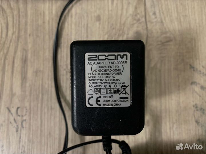 Гитарный процессор zoom