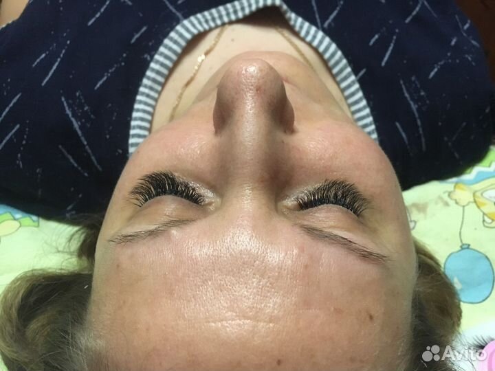 Наращивание ресниц на дому
