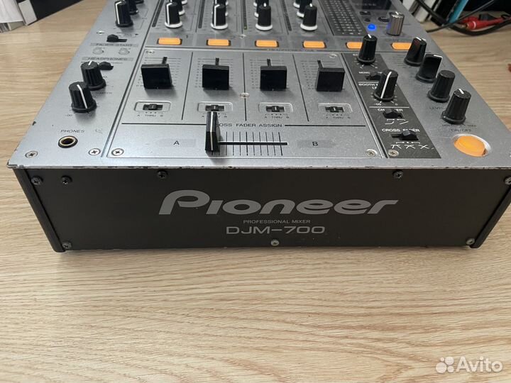 Pioneer DJM700