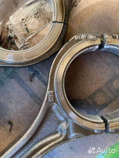 Поршни и шатуны 3.0 bks