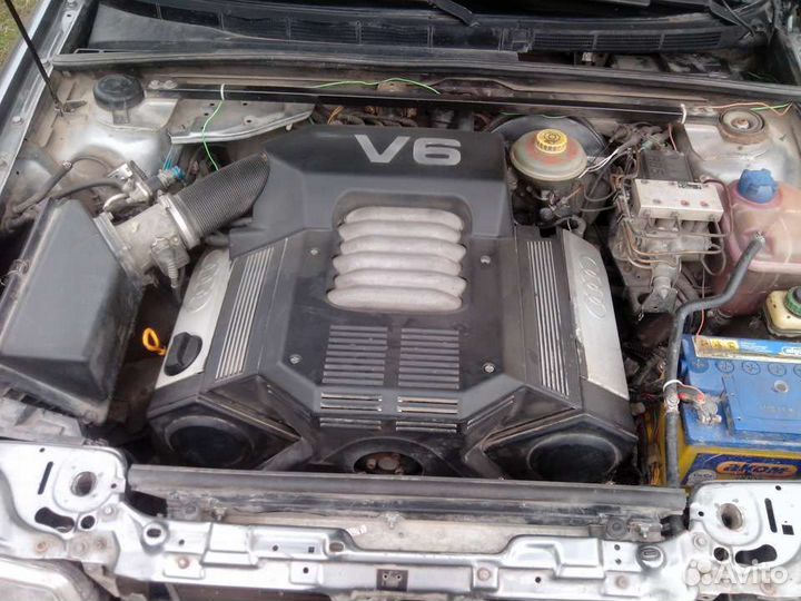 Audi 80 2.6 МТ, 1992, битый, 200 000 км