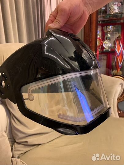 Шлем для снегохода