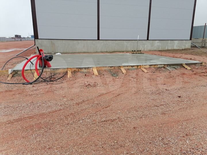 Склад, 2800 м²