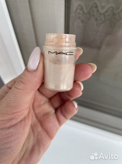 Пигменты Mac для глаз