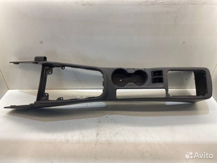 Консоль между сидений Kia Shuma лифтбек S6D 2003