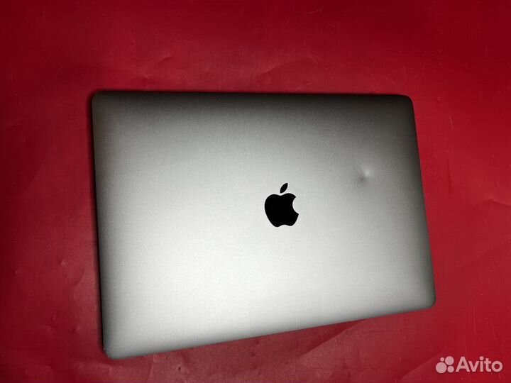 MacBook Pro 13 2019 i5 16Gb 250Gb SSD