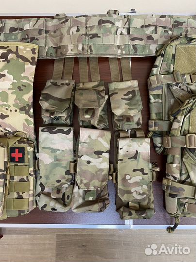 Подсумки в мультикаме (ак,гранаты,аптечки)