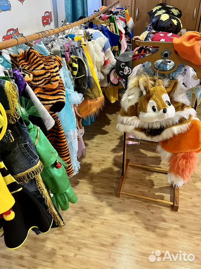 Прокат карнавальных костюмов