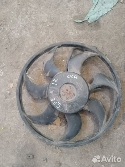 Моторчик вентилятора радиатора Хендай Санта Фе 09г