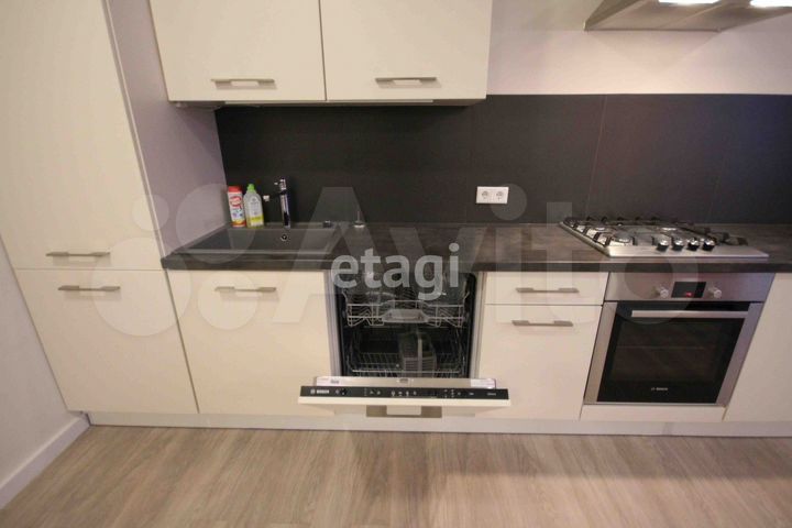 2-к. квартира, 75 м², 5/9 эт.