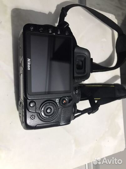 Зеркальный фотоаппарат Nikon d 3100