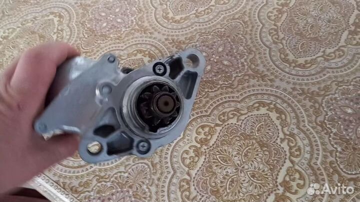 Стартер на toyota land cruiser 100