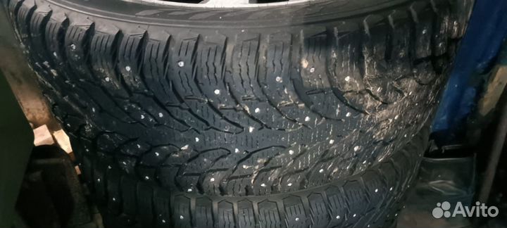 Nokian Tyres Hakkapeliitta 9 SUV 285/45 R22