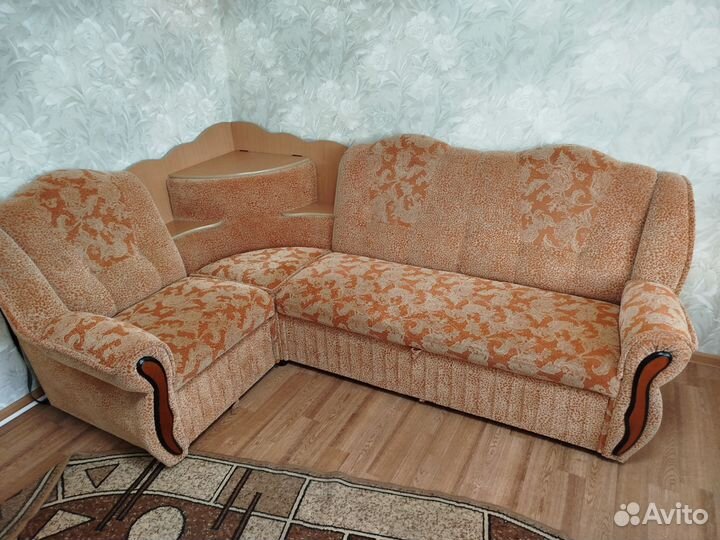 Угловой диван