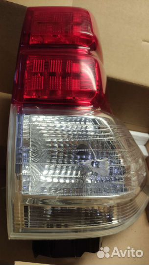 Задний правый фонарь Toyota Land Cruiser Prado 150