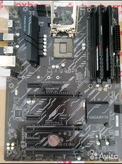 Материнская плата с процессором