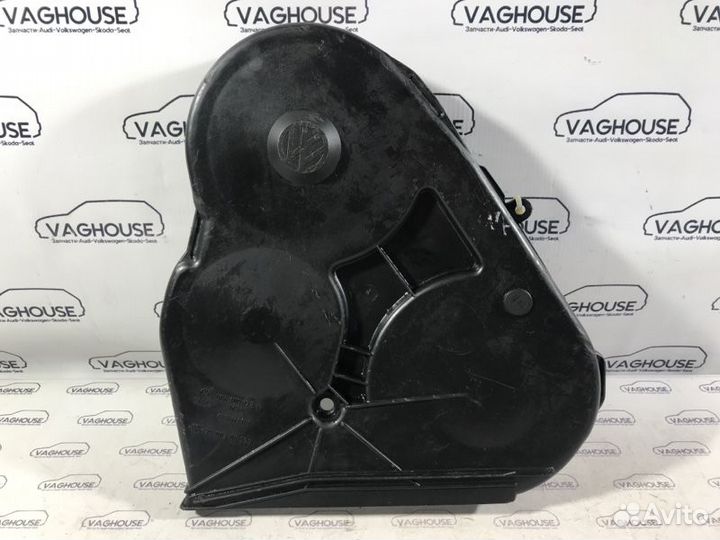 Крышка цепи грм Volkswagen Passat B3 1.6 TDI 1989