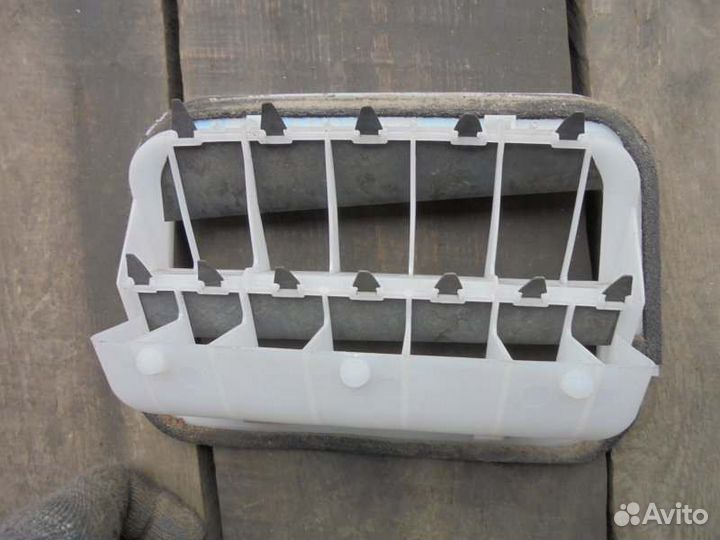 Клапан вентиляции салона Toyota Corolla Fielder