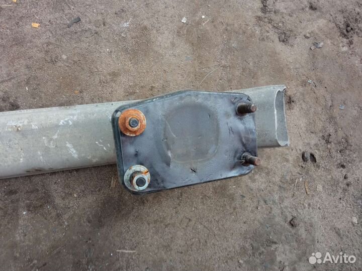 Усилитель заднего бампера Mercedes w211 E-class