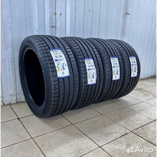 Triangle EffeXSport TH202 235/45 R18