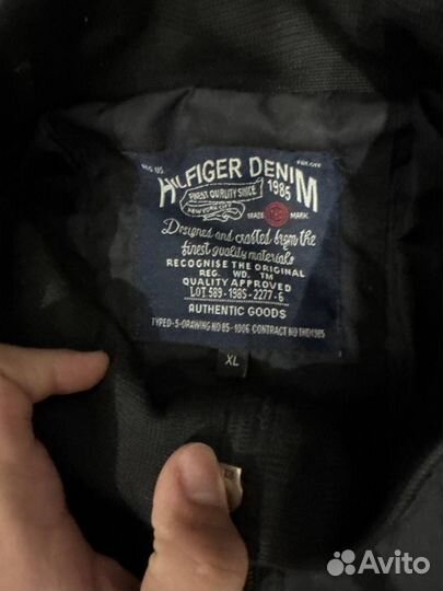 Tommy hilfiger куртка