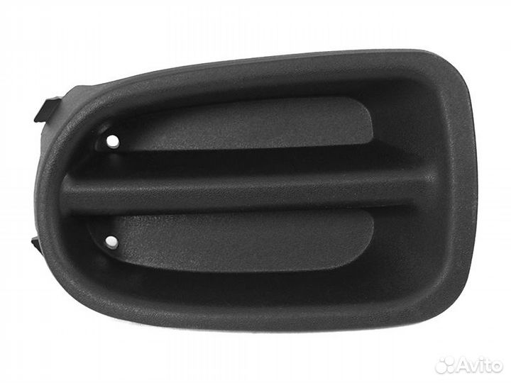 Заглушка в бампер nissan almera 00-03 LH