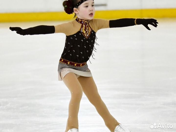 Костюм для фигурного катания 116