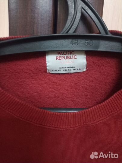 Pull and bear свитшот