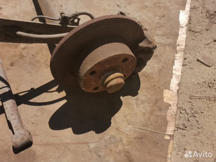 Задняя балка audi 80 b3 под дисковые тормоза