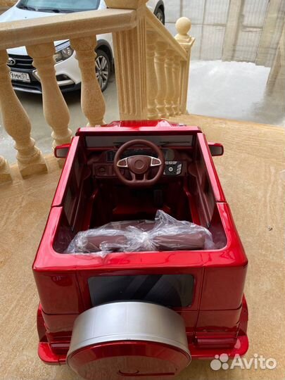 Детский электромобиль