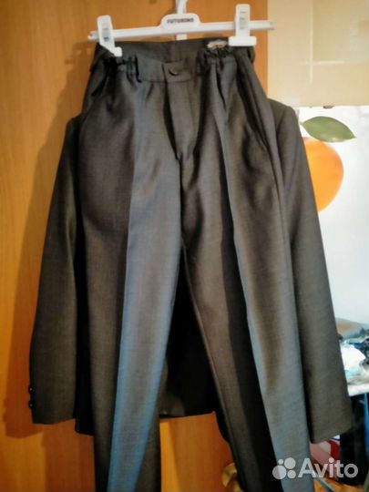Школьный костюм, брюки 134-140