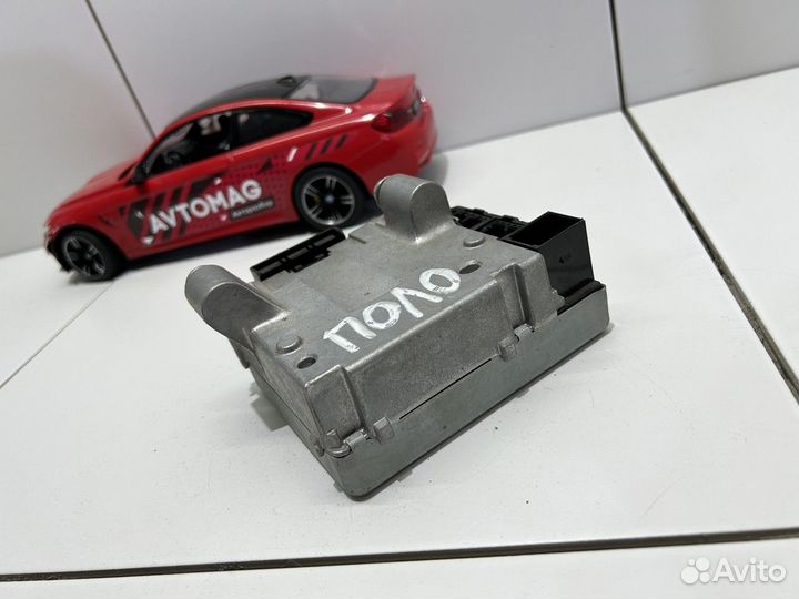 Электронный блок (Volkswagen Polo)