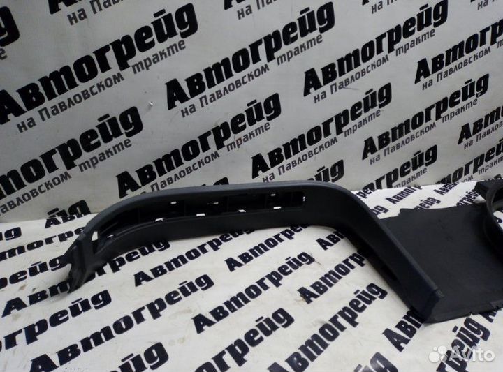 Накладка на порог левая Volkswagen Touareg 7LA BMV