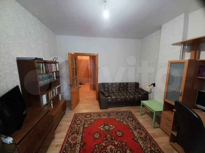 2-к. квартира, 60 м², 4/9 эт.