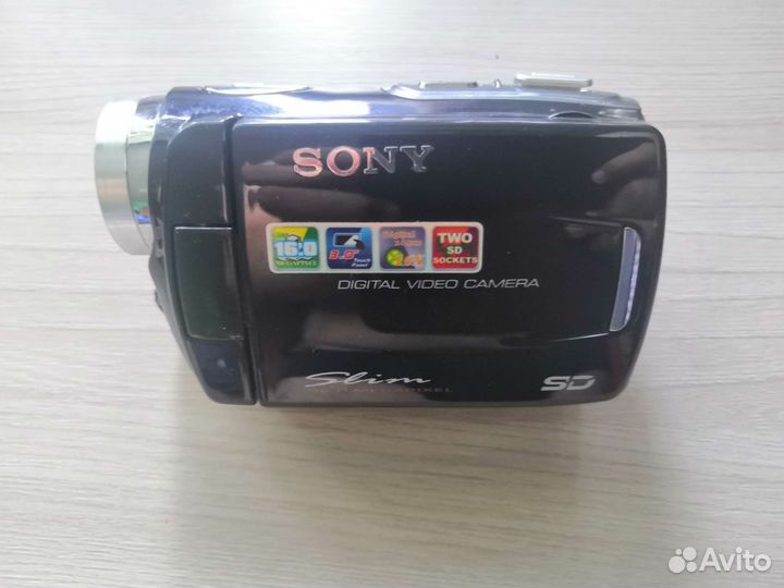 Видеокамера sony