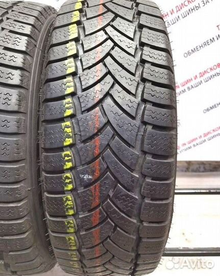 Vredestein ComTrac Winter 215/60 R16 105N