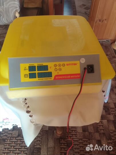 Продам инкубатор