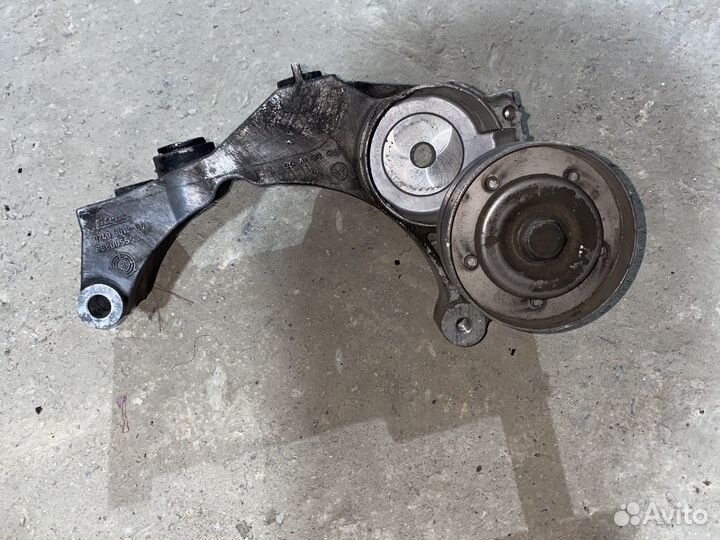 Кранштейн Opel Astra H 1.7cdti Z17DTH