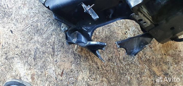 Лонжерон передний правый Opel Astra J 2010-2017