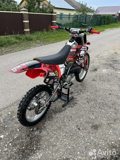 Продам мотоцикл Honda CR 250R