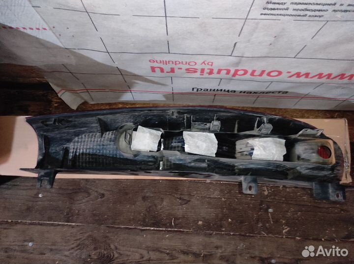 Задний фонарь mercedes vito 639