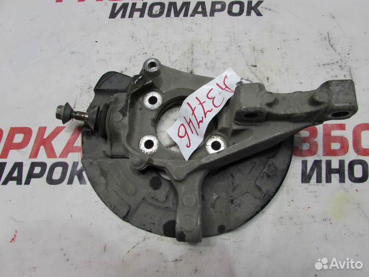 Кулак поворотный передний правый для Volvo XC70 1