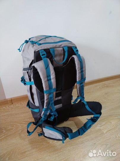Рюкзак туристический Quechua forclaz 50 л