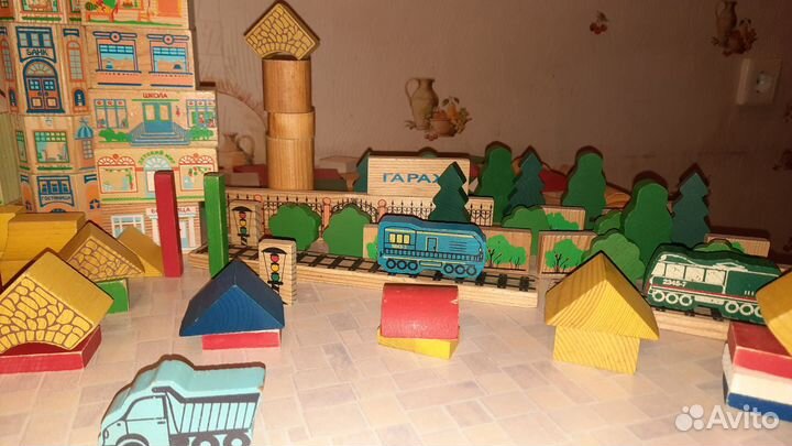 Деревянный конструктор Томик