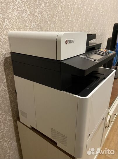 Мфу Kyocera ecosys M5526cdw