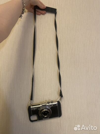 Чехол на iPhone 11 как у Эмили в Париже