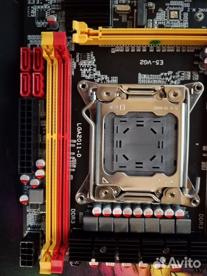 Материнская плата lga 2011 x79 Xeon e5