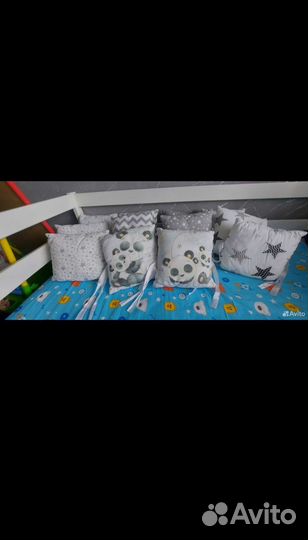 Бортики в кроватку