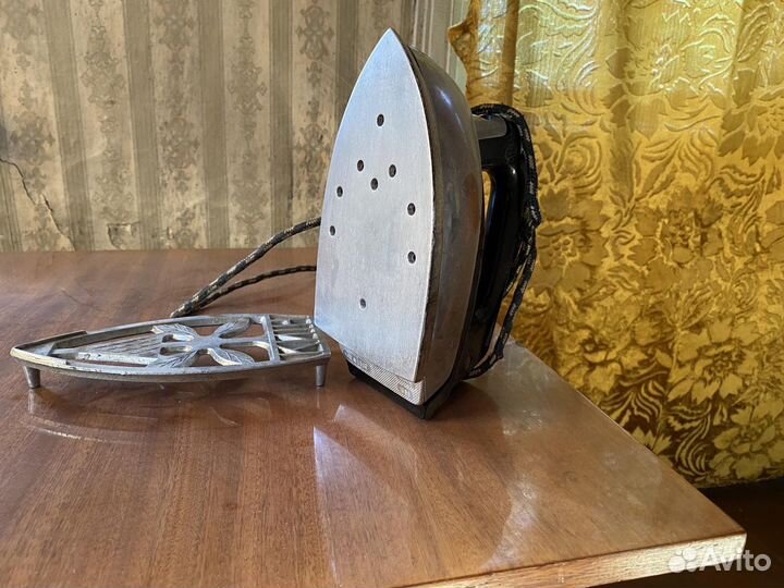 Утюг с поставкой СССР 1988