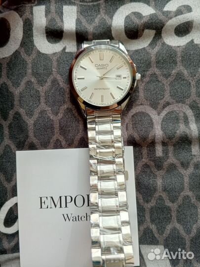 Часы Casio quartz